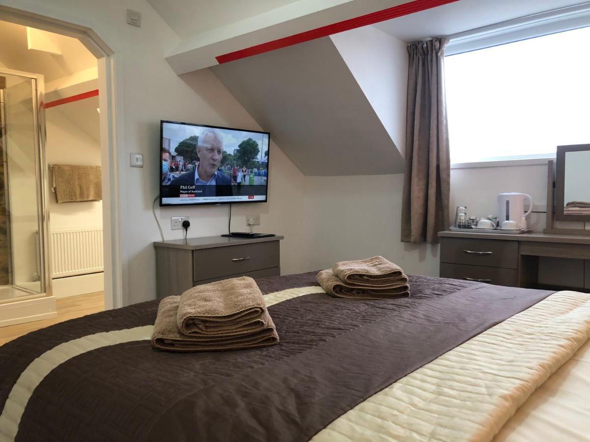 The Haven Otel Holyhead Dış mekan fotoğraf